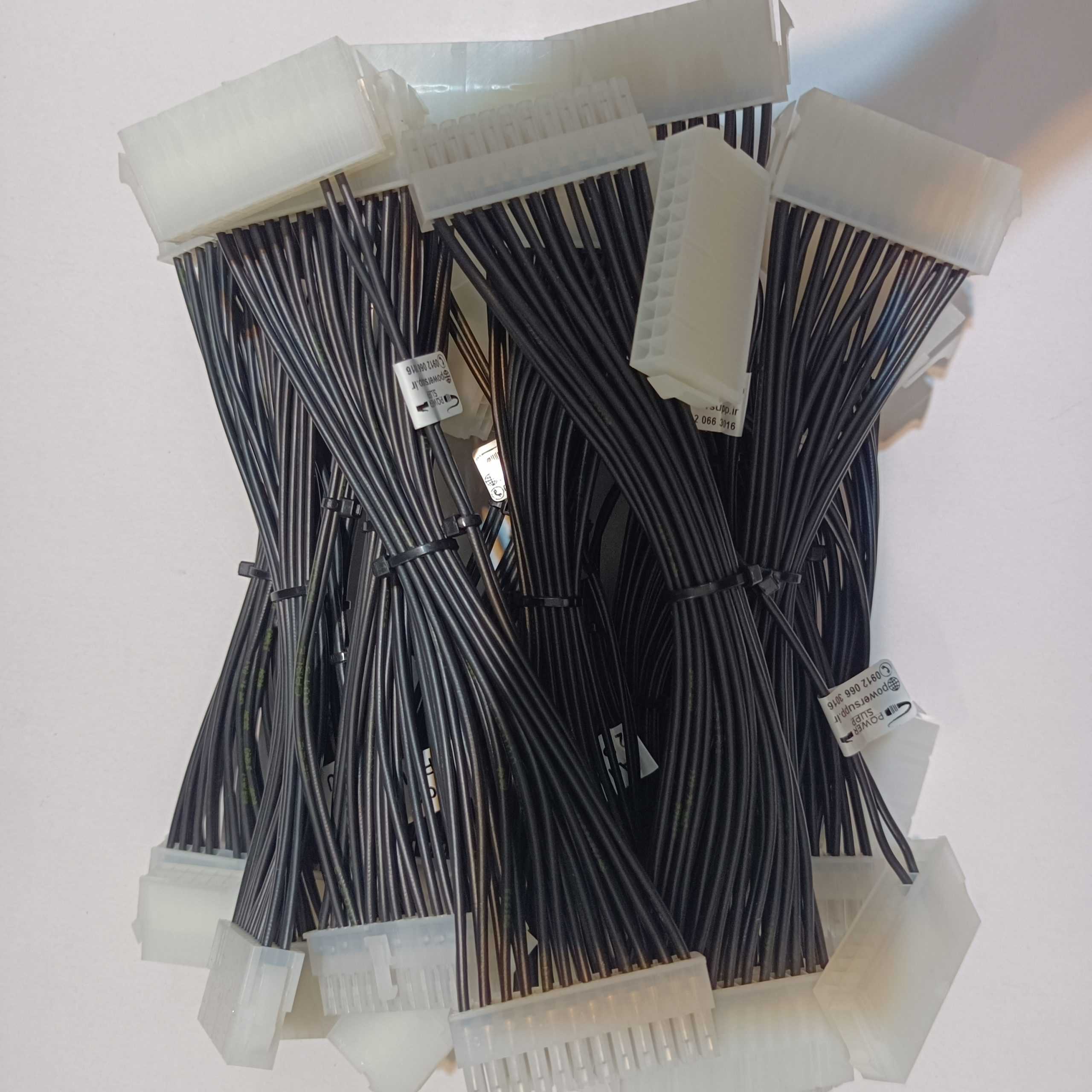 کابل برق مبدل همزمان ساز پاور 24 پین مادربورد